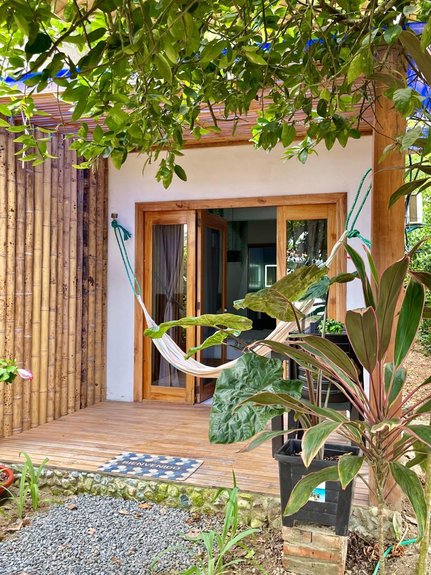 Casa Peregrina Apartment *